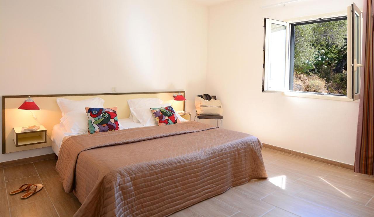 Hotel Les Eucalyptus Porto Pollo Zewnętrze zdjęcie